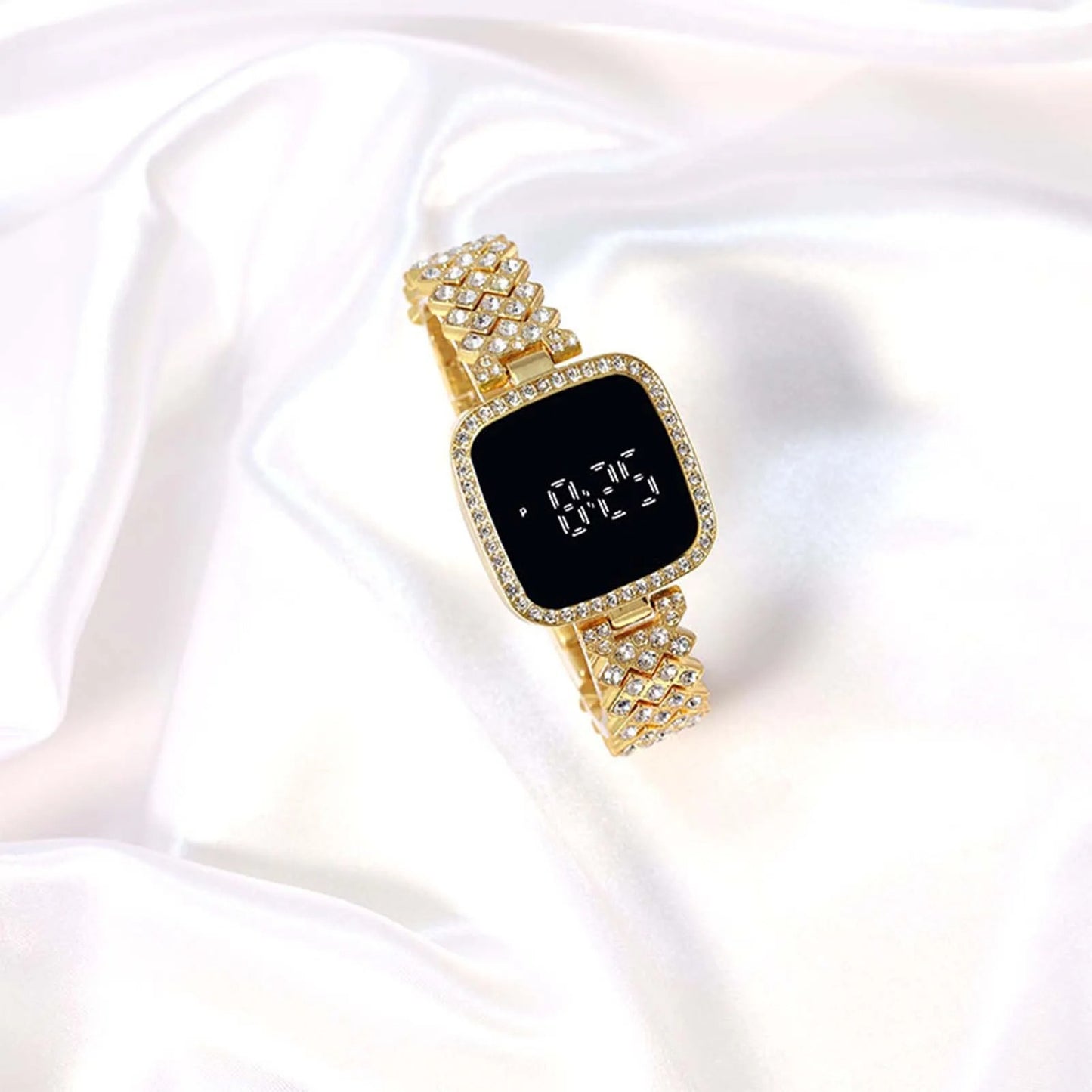 Womens Square Dial Watch Gold Small – Sifat Mart Pakistan